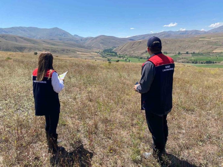 Bayburt’ta işlenmeyen tarım arazileri için saha çalışması sürüyor