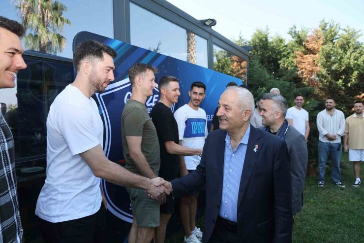 Gebze Belediyesi Voleybol Takımı yeni sezona hazır