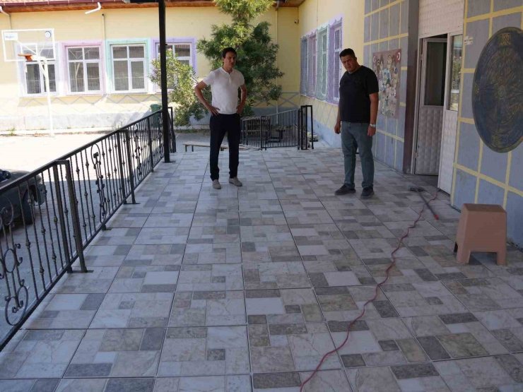 Köyceğiz’de okullarda hazırlık çalışmaları sürüyor