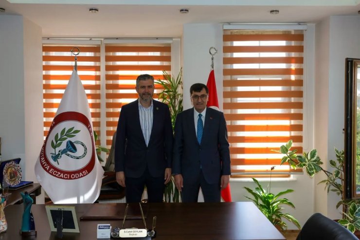 Kütahya Belediye Başkanı Kahveci’den Eczacı Odası’na ziyaret