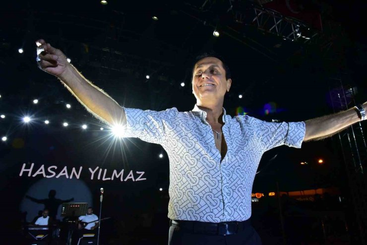 Tosya’da müzik dolu gece: Festival coşkusunu yaşadı