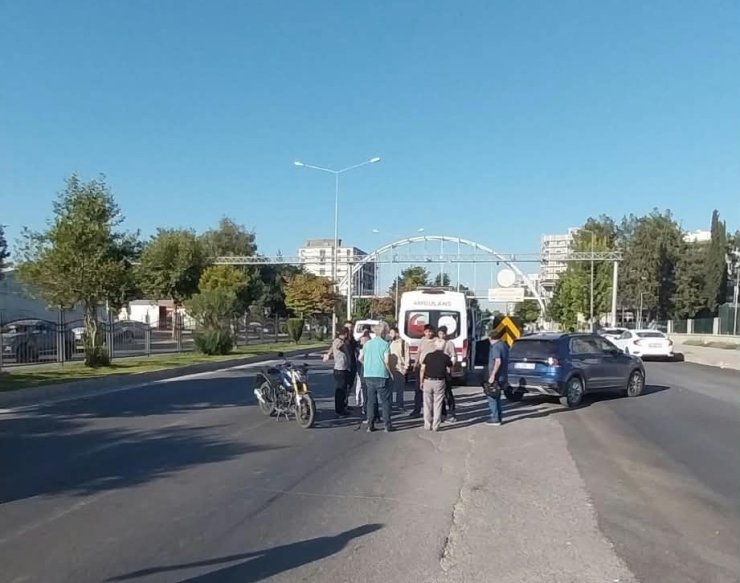 Adıyaman’da otomobil ile motosiklet çarpıştı: 1 yaralı