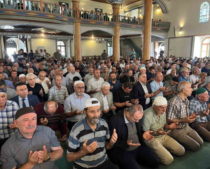 Çorum’da şehitler dualarla yad edildi