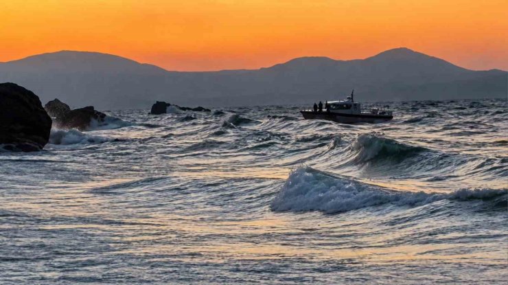 Dutliman’da zıpkınla balık avlarken yaralandı, ekipler kurtardı