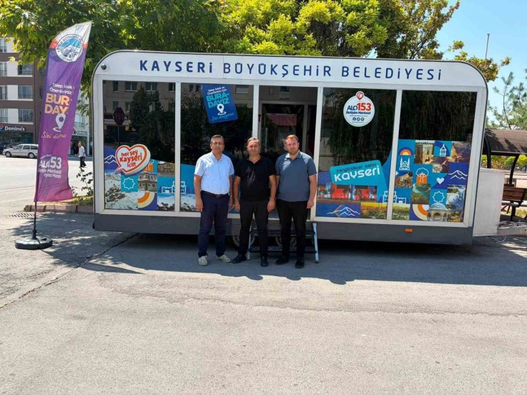 Mobil Beyaz Masa vatandaşın taleplerini dinliyor