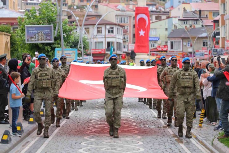 Bayburt’ta 30 Ağustos Zafer Bayramı coşkuyla kutlandı