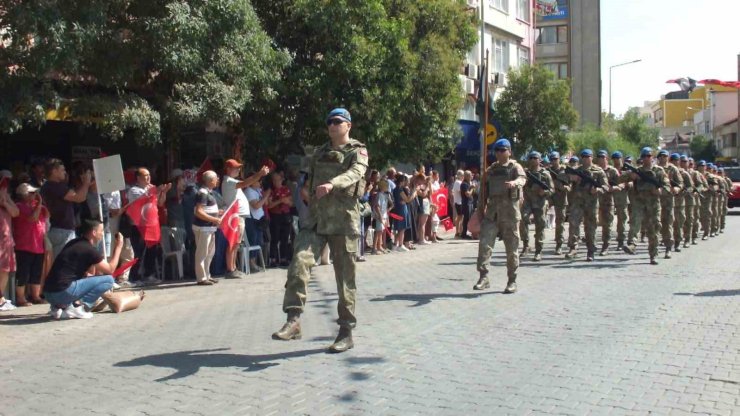 Burhaniye’de 30 Ağustos coşkusu yaşandı