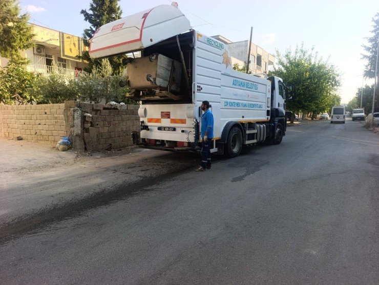 Adıyaman’da 33 mahallede konteyner temizliği