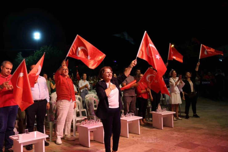 Didim’de vatandaşlar bayram coşkusunu yaşadı