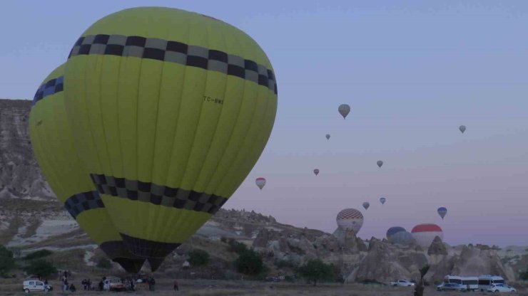 Kapadokya’da balonlar 3 gündür gökyüzüne yükselemiyor