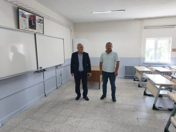 Aydıntepe’de yeni dönem öncesi okullarda inceleme yapıldı