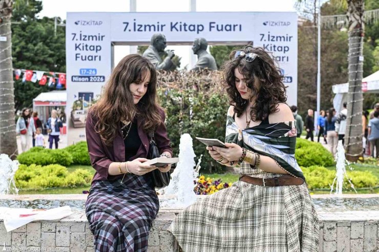 İZKİTAP sonbaharda Kültürpark’ta