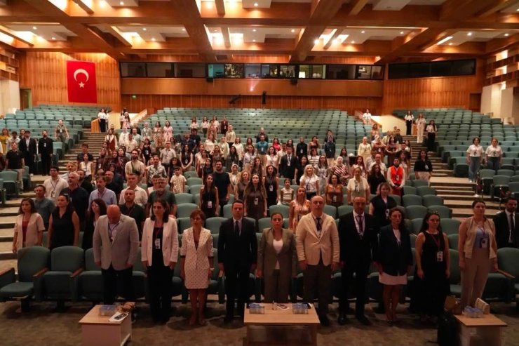 Muğla’da "yapay zeka çağında fen ve matematik eğitimi" zirvesi başladı