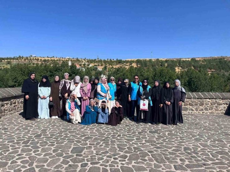 Kur’an kursu öğrencilerine gezi programı düzenlendi