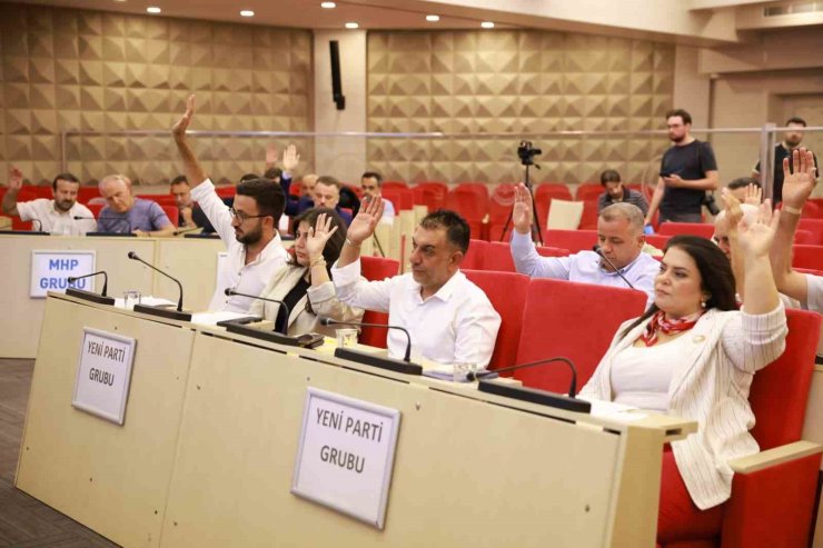 Şehzadeler’de 34 madde karara bağlandı
