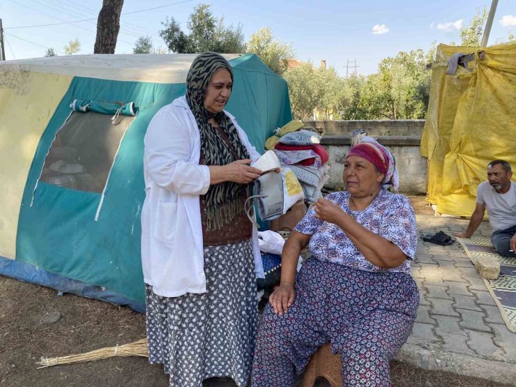 Mevsimlik işçilerin çadırında kanser taraması