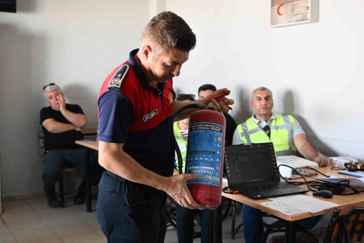 Manisa Büyükşehir Belediyesi personeline nefes kesen tatbikat