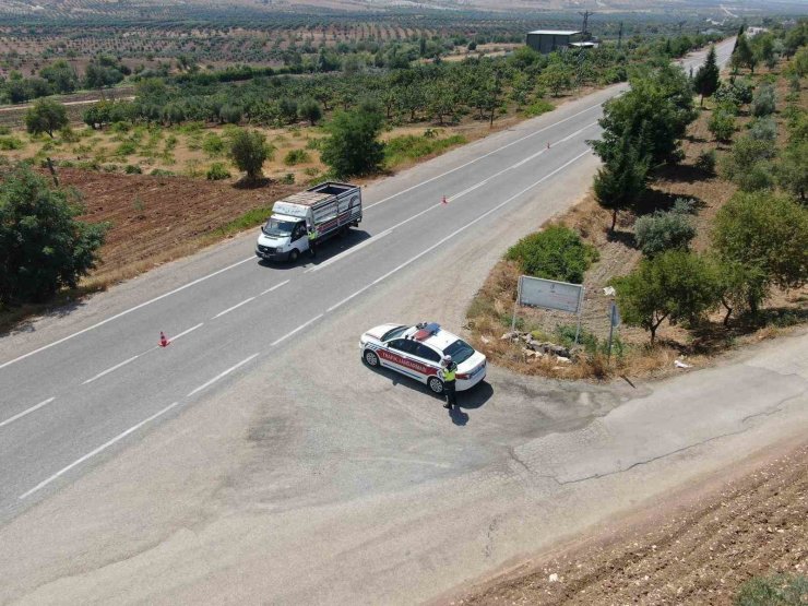 Kilis’te trafik güvenliği için dron ile denetimi gerçekleşti