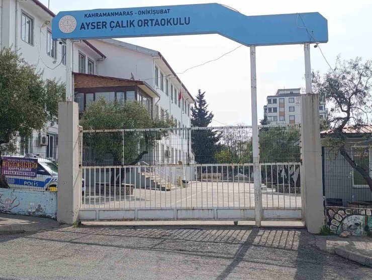 Okul saldırısı davasında tahliye olan saldırganın annesi, karara itiraz edilmesinin ardından Osmaniye’de gözaltına alındı