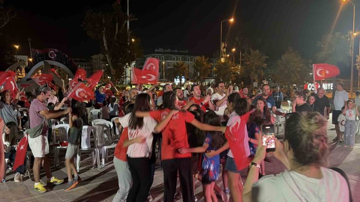 Filenin Sultanları’nın Avrupa şampiyonluğu Osmaniye’de coşkuyla kutlandı