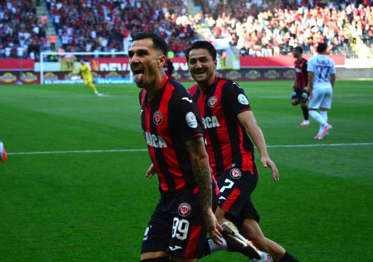 Trendyol Süper Lig: Çorum FK: 1 - Eyüpspor: 0 (Maç devam ediyor)