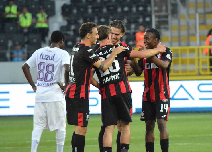 Trendyol Süper Lig: Çorum FK: 3 - Eyüpspor: 0 (Maç sonucu)