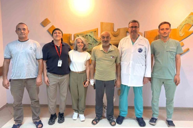 Çorum’dan gelen hastaya Erciyes Üniversitesi Hastaneleri’nde başarılı ameliyat