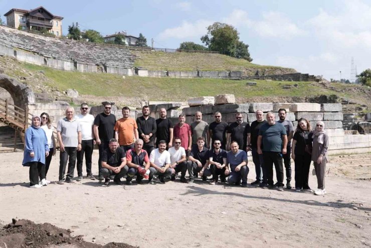 Destek Hizmetleri bu sefer tarihe el attı