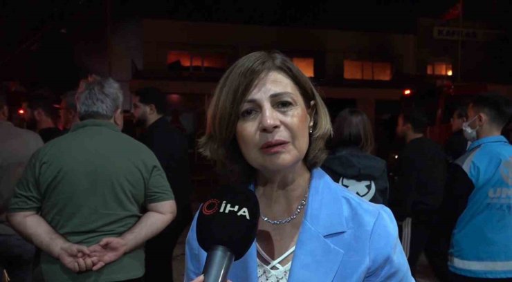Eskişehir Büyükşehir Belediye Başkanı Ayşe Ünlüce: "Ekipler yangının yan taraflara sıçramaması için büyük bir gayret içinde"