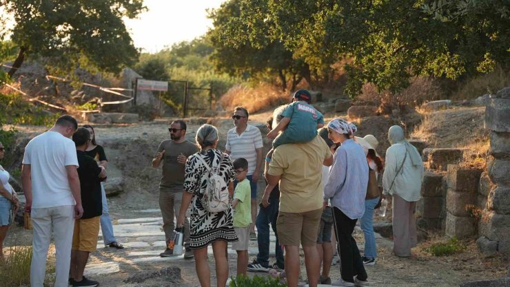 Dokuz gün boyunca kültür ve sanatın merkezi olan Çanakkale’de festival sona erdi
