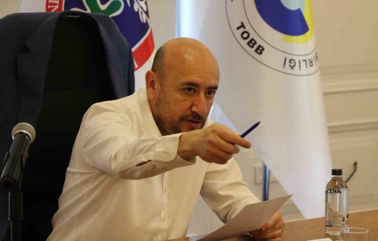 Başkan Ülken: "Sanayideki daralmayı durdurmamız lazım"