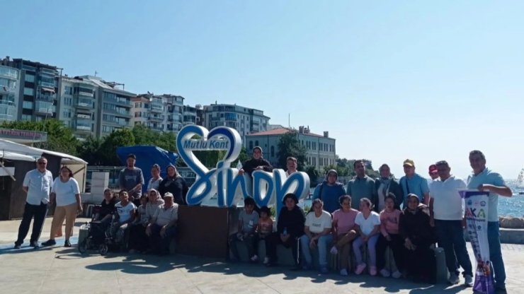 Özel bireyler Sinop’un tarihi ve doğal güzelliklerini keşfetti