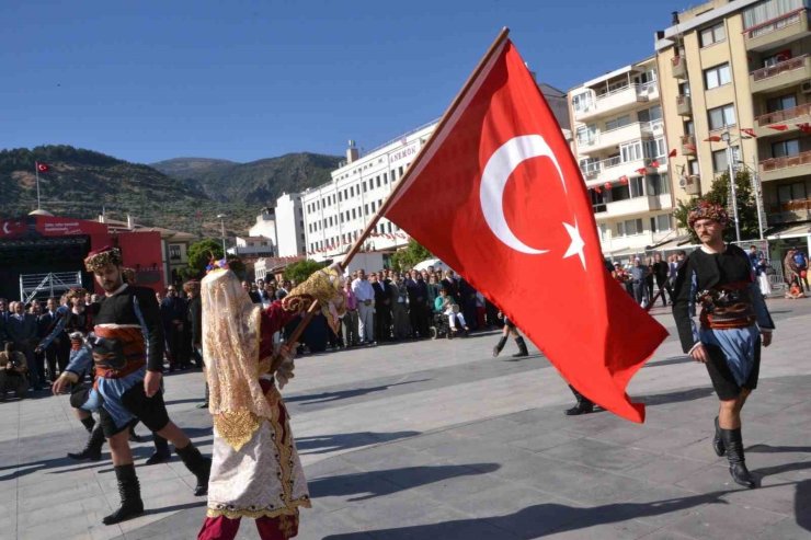 Manisa’nın düşman işgalinden kurtuluşunun 104. yıl dönümü