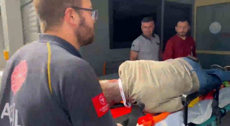 Gürcistan’dan kalkan uçak Rize’nin Pazar ilçesi açıklarında denize acil iniş yaptı