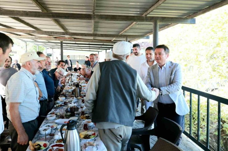 Başkan Aydın üreten kadınların her zaman yanında