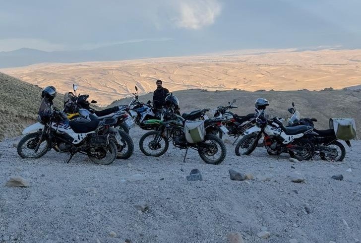 (düzeltme) - Adilcevazlı motorculardan Süphan Dağı’na zorlu tırmanış