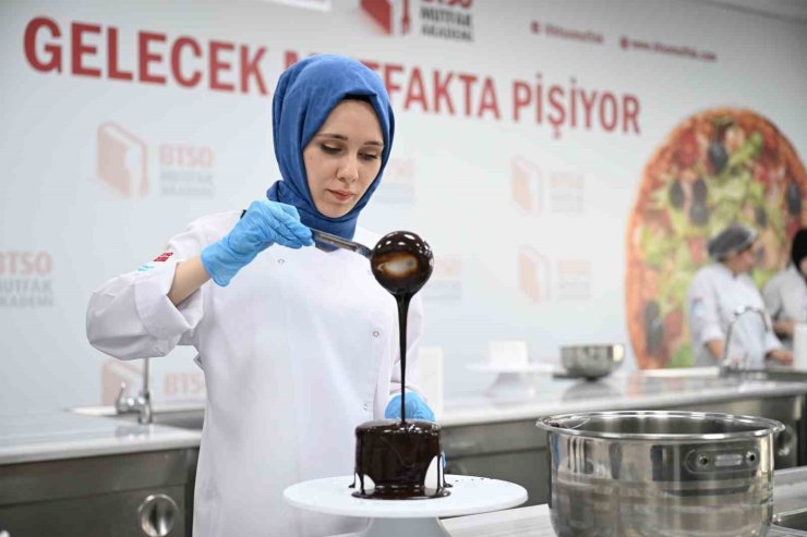 BTSO mutfak Akademi’den girişimciliğe açılan kapı