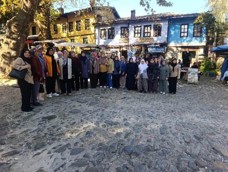Sarıgöllü kadınlardan Bursa’ya kültür gezisi