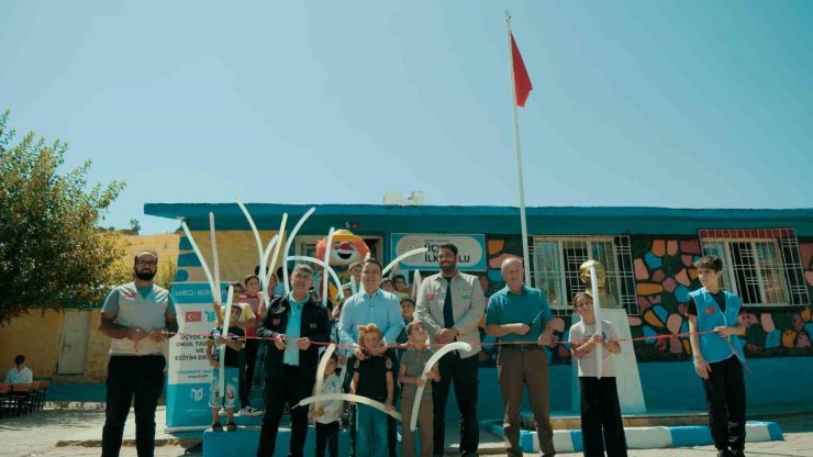 Yedi Başak derneği tarafından Batman’da 60 yıllık köy okulu yenilendi