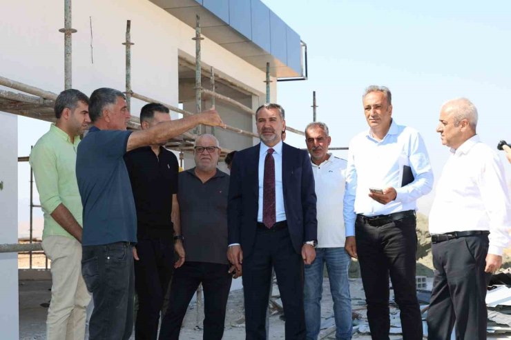 Başkan Şerifoğulları, yapımı devam eden projeleri inceledi