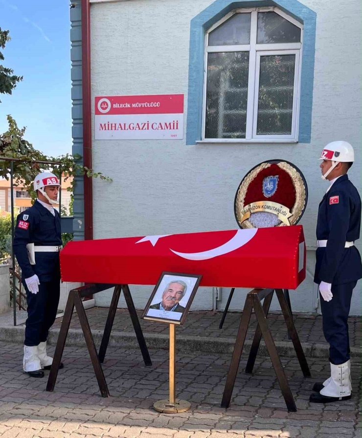 Kıbrıs gazisi son yolculuğuna uğurlandı