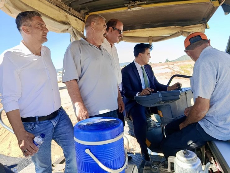 Pazaryeri OSB’de sıcak asfalt çalışmaları incelendi