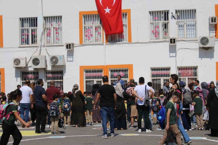 Minik öğrencilerin büyük heyecanı