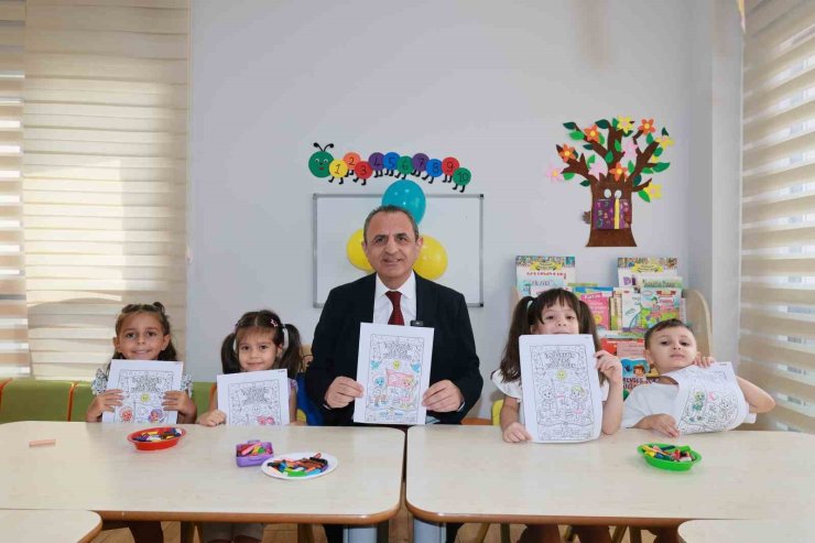 Özünal’dan minik yüreklere yeni eğitim yılı ziyareti