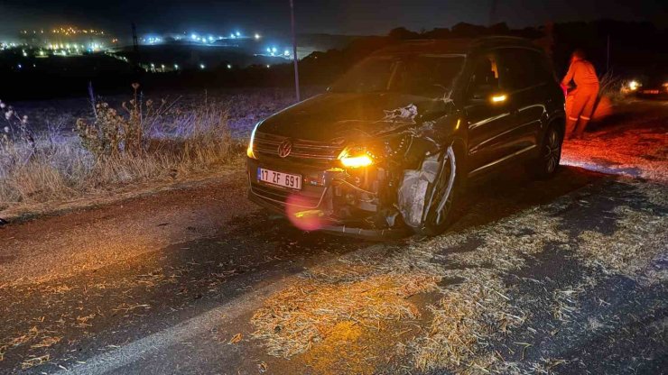 Çan’da otomobil saman yüklü traktöre çarptı: 1 yaralı