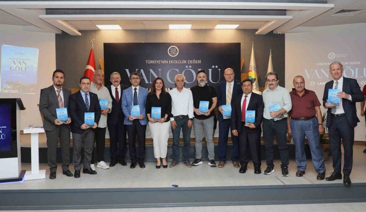 Van TSO tarafından Van Gölü’nün kimliği çıkarıldı