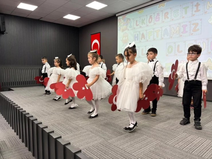 Kumru’da İlköğretim Haftası kutlandı