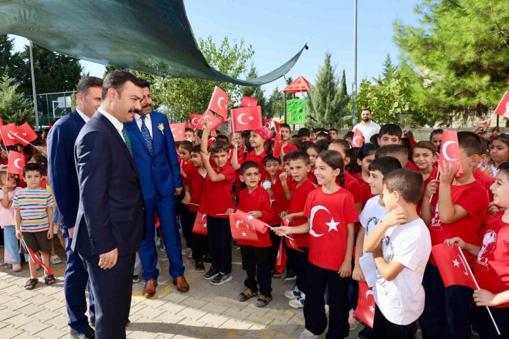 Kahta’da İlköğretim Haftası etkinliği düzenlendi