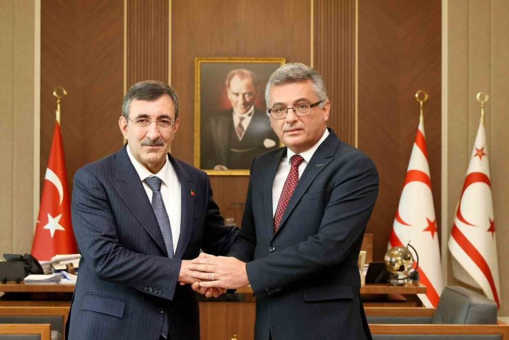 KKTC Cumhurbaşkanı Erhürman, Cumhurbaşkanı Yardımcısı Yılmaz ile görüştü
