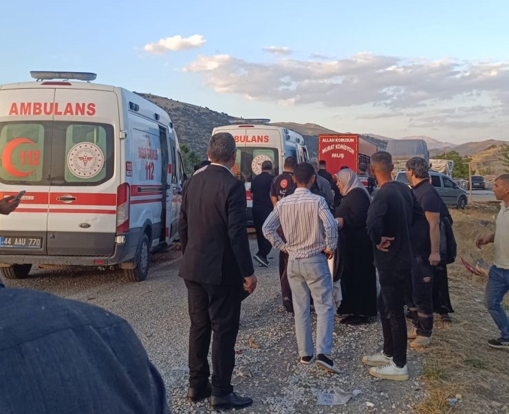 Malatya’da tır ile otomobil çarpıştı: 5 yaralı